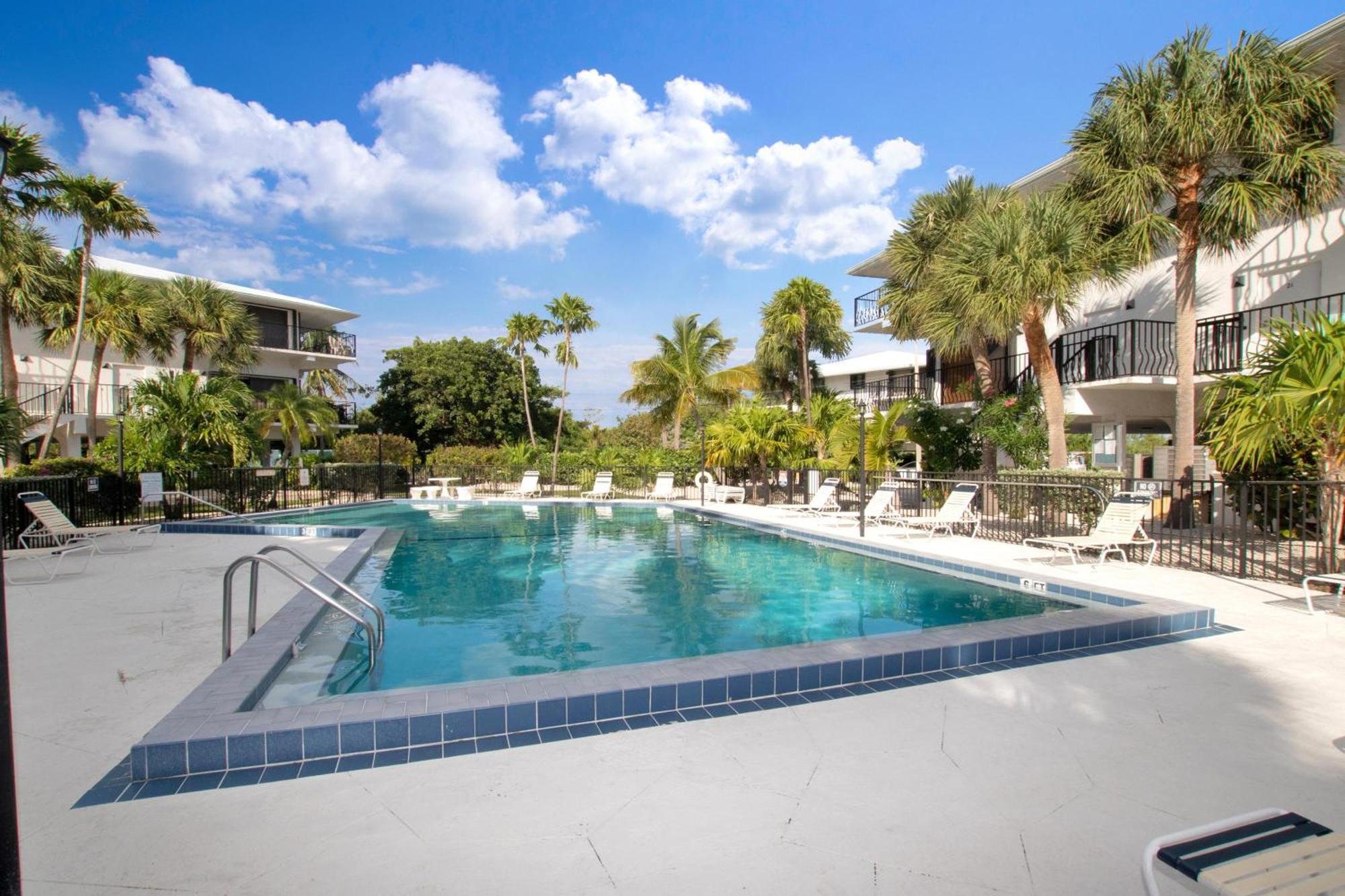 Gulf Pointe Paradise II Маратон Экстерьер фото
